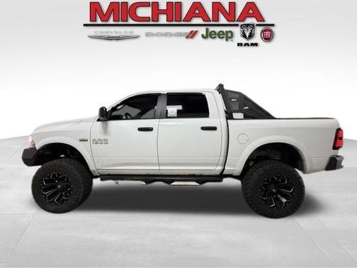 Bright White Clearcoat 2016 RAM 1500 SLT