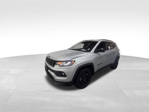 Silver Zynith 2026 Jeep Compass Latitude