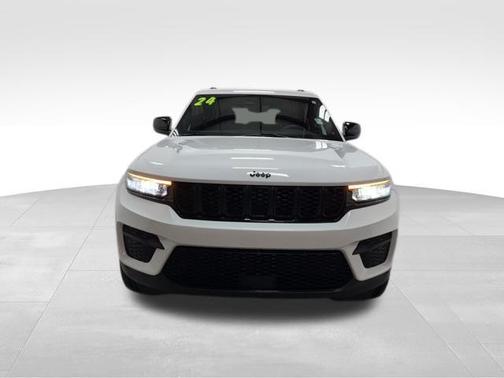 2024 Jeep Grand Cherokee Laredo