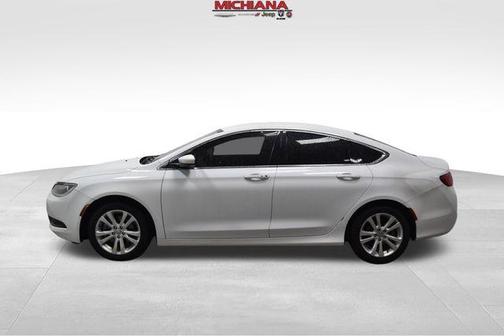 2016 Chrysler 200 LX