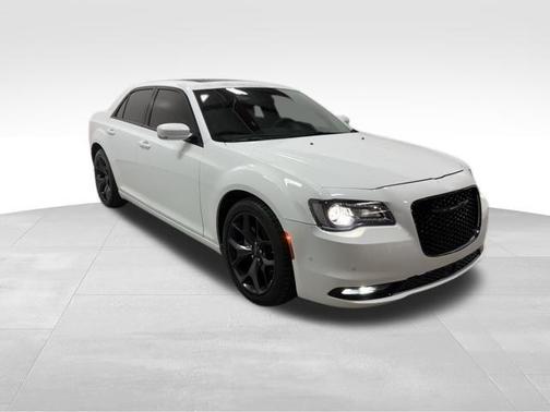 2022 Chrysler 300 S
