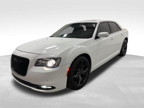 2022 Chrysler 300 S