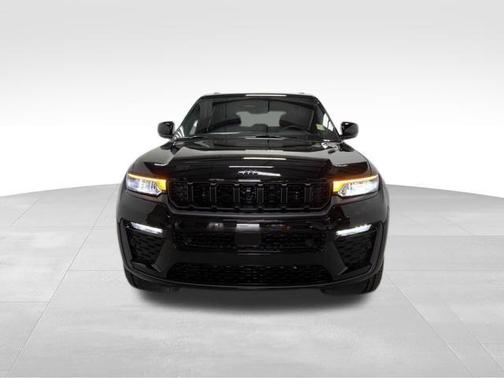 Diamond Black 2026 Jeep Grand Cherokee Limited