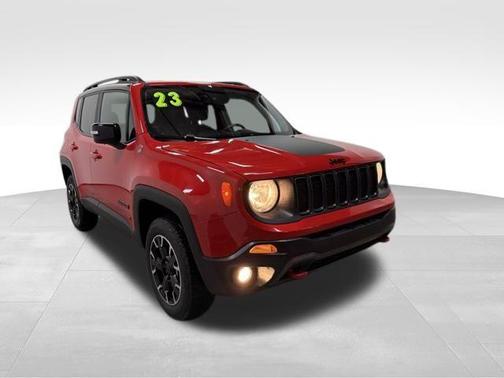 2023 Jeep Renegade Trailhawk