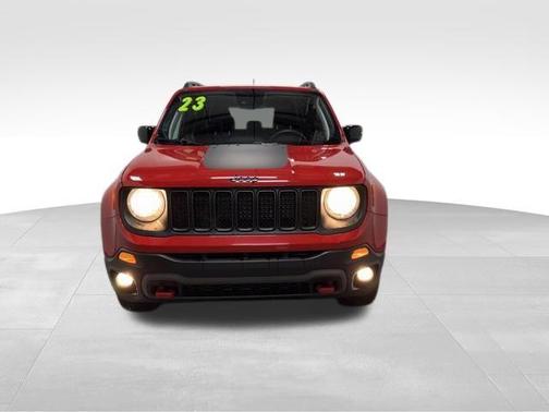 2023 Jeep Renegade Trailhawk