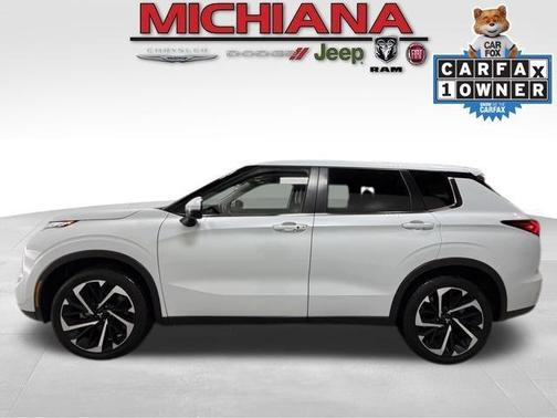 2023 Mitsubishi Outlander SE Special Edition