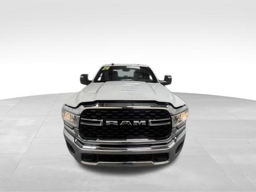 Bright White Clearcoat 2024 RAM 2500 Big Horn