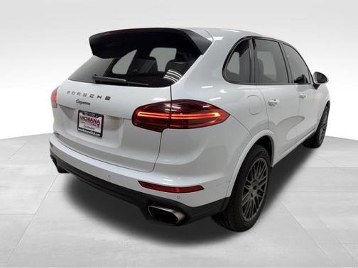 2017 Porsche Cayenne Base