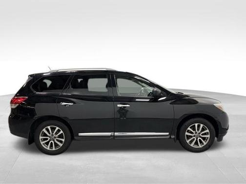 2015 Nissan Pathfinder SL
