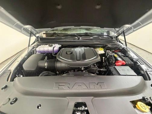 Silver Zynith 2027 RAM 1500 Big Horn/Lone Star