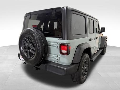 Earl Clearcoat 2024 Jeep Wrangler Sport