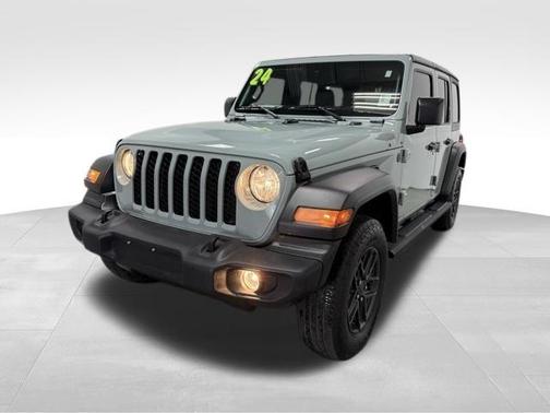Earl Clearcoat 2024 Jeep Wrangler Sport
