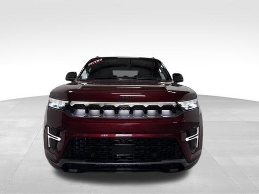 2026 Jeep Grand Wagoneer Base