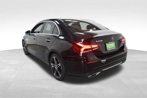 2022 Mercedes-Benz A-Class A 220 4MATIC