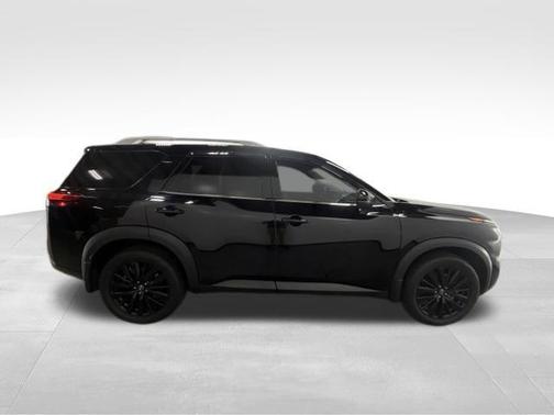 Black 2025 Nissan Pathfinder SL