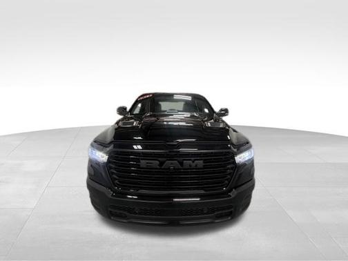 Diamond Black 2026 RAM 1500 Laramie
