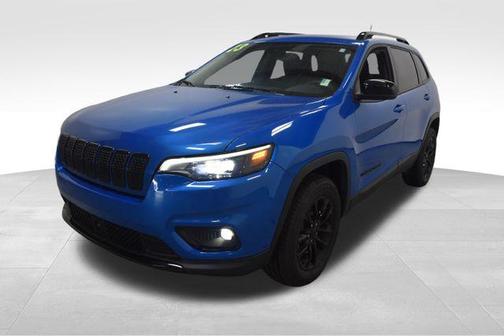 2023 Jeep Cherokee Altitude Lux