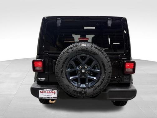 Black Clearcoat 2026 Jeep Wrangler Sport