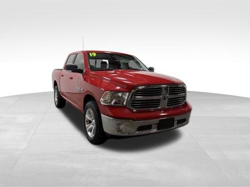 2019 RAM 1500 Classic SLT