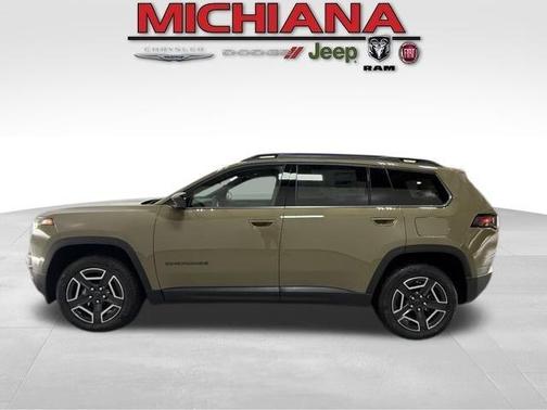 41 2026 Jeep Cherokee LAREDO/LIMITED