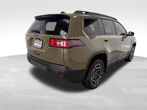 41 2026 Jeep Cherokee LAREDO/LIMITED