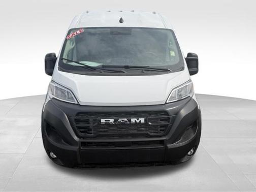 Bright White Clearcoat 2026 RAM ProMaster 2500 High Roof