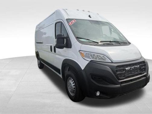 Bright White Clearcoat 2026 RAM ProMaster 2500 High Roof