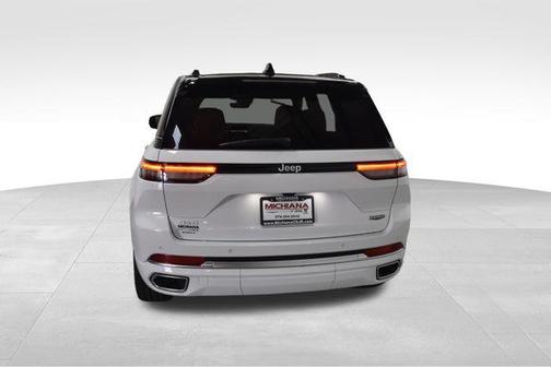 2025 Jeep Grand Cherokee Summit