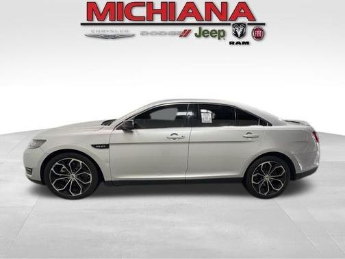 2016 Ford Taurus SHO