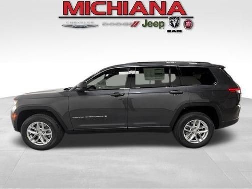 Metallic 2026 Jeep Grand Cherokee L Laredo