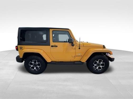 2012 Jeep Wrangler Sahara
