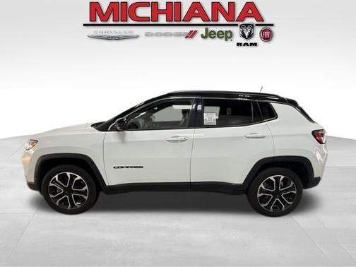 Bright White Clearcoat 2024 Jeep Compass Limited