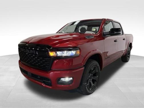 Molten Red Pearlcoat 2026 RAM 1500 Big Horn/Lone Star