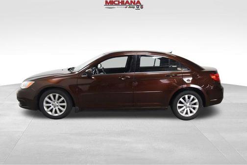 2013 Chrysler 200 Touring