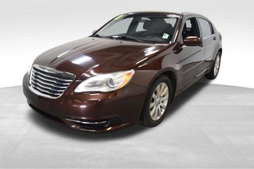 2013 Chrysler 200 Touring