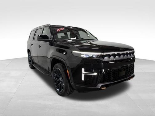 Gloss Black 2026 Jeep Grand Wagoneer Base