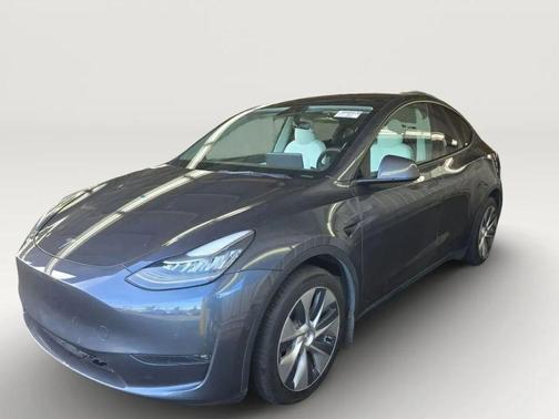 2021 Tesla Model Y Standard Range Rear-Wheel Drive