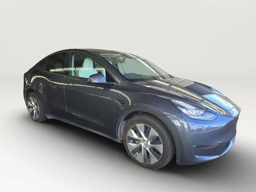 2021 Tesla Model Y Standard Range Rear-Wheel Drive