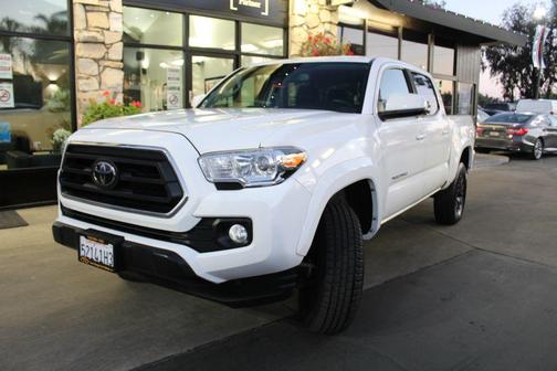 Super White 2021 Toyota Tacoma SR5