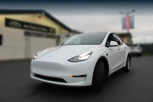 2021 Tesla Model Y Long Range Dual Motor All-Wheel Drive