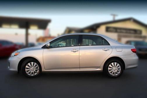 2011 Toyota Corolla LE