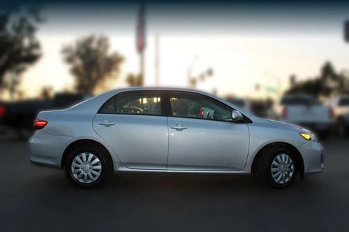 2011 Toyota Corolla LE