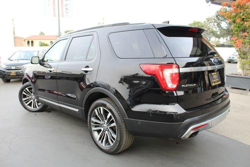 Shadow Black 2016 Ford Explorer Platinum