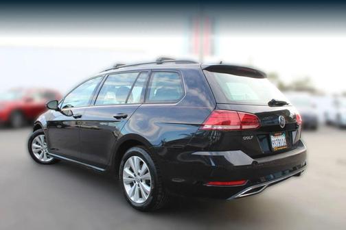 2019 Volkswagen Golf SportWagen TSI S