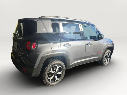 2022 Jeep Renegade Trailhawk