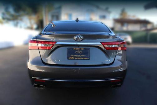 2017 Toyota Avalon XLE Premium
