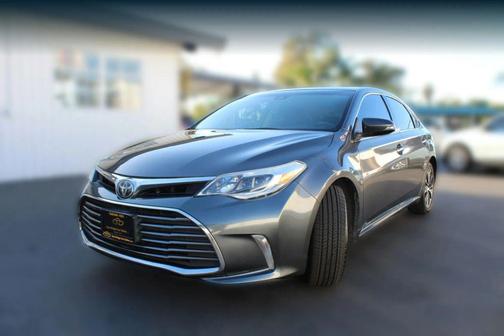2017 Toyota Avalon XLE Premium