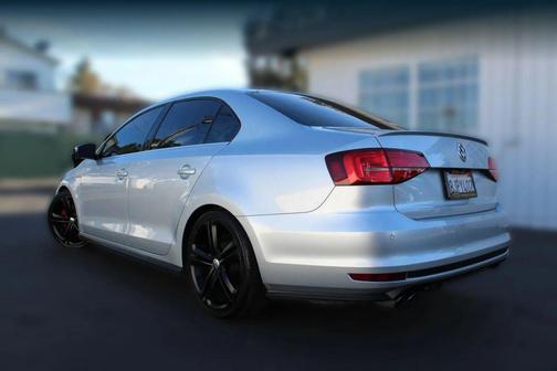 2016 Volkswagen Jetta 2.0T GLI SE