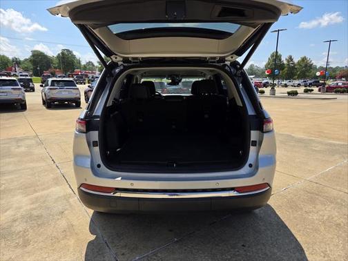 2023 Jeep Grand Cherokee Limited X