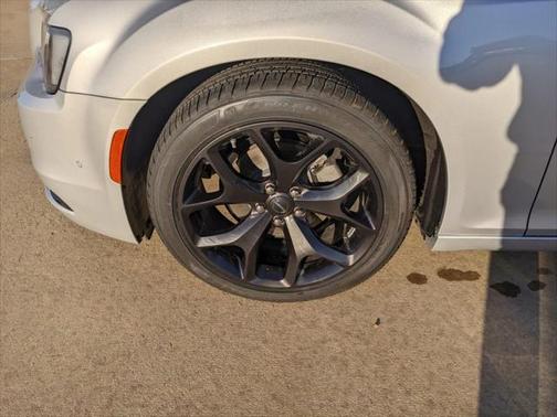 2023 Chrysler 300 S